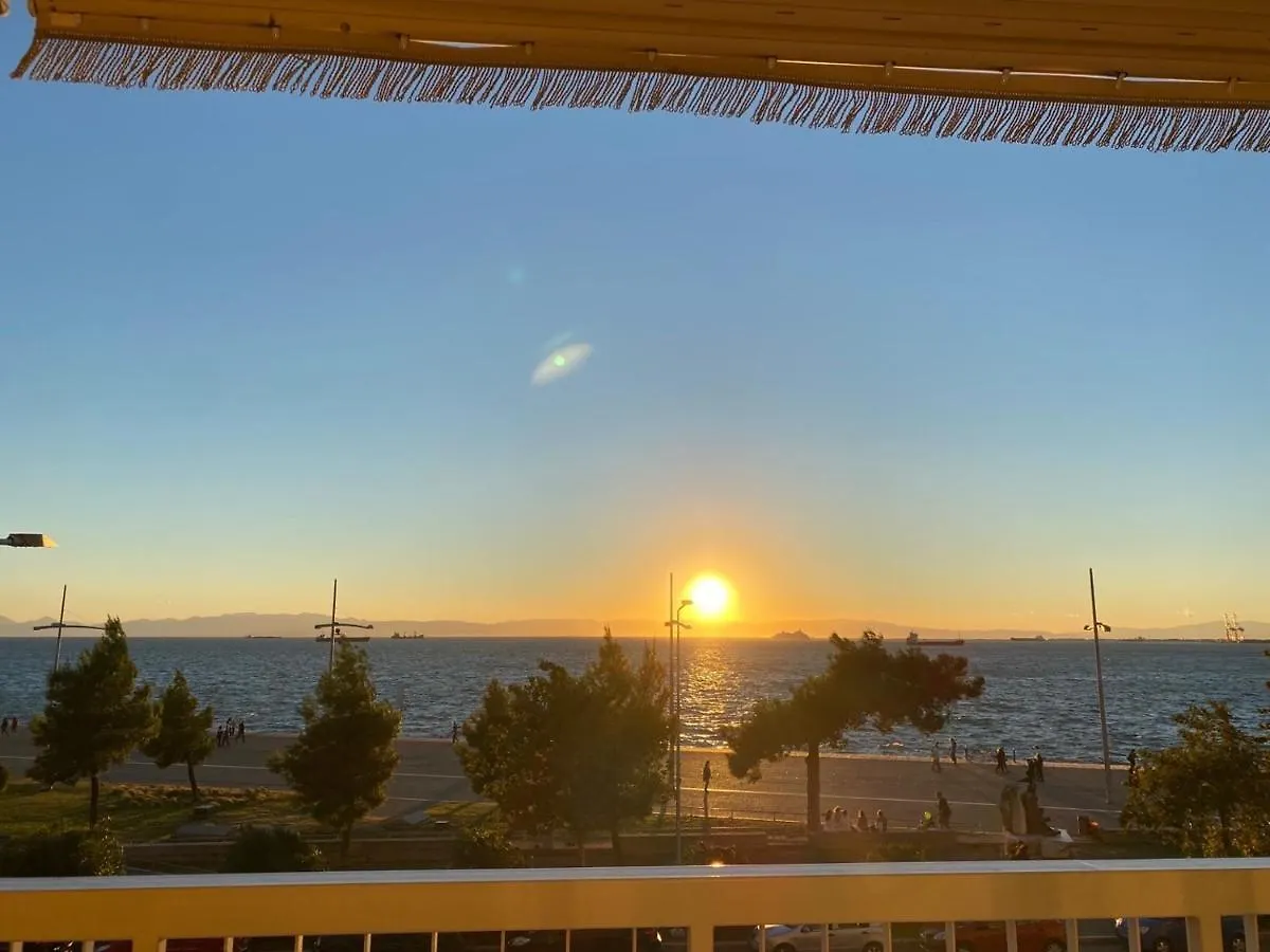 Classy Seaside Suite With Amazing View Selanik Yunanistan
