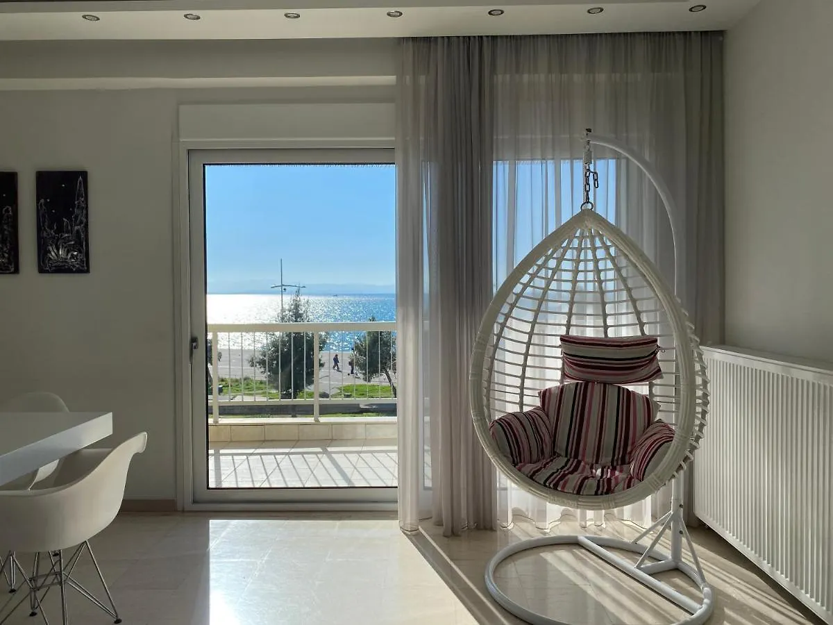 Classy Seaside Suite With Amazing View Θεσσαλονίκη